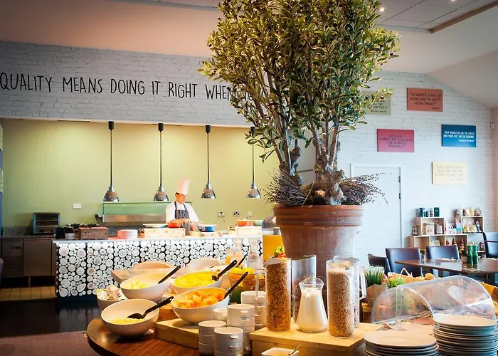 Отель Airport Корк