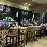 Airport Hotel